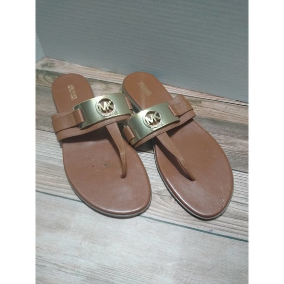 Michael Kors Colleen Acorn Leather Thong Size 10 - Picture 1 of 5